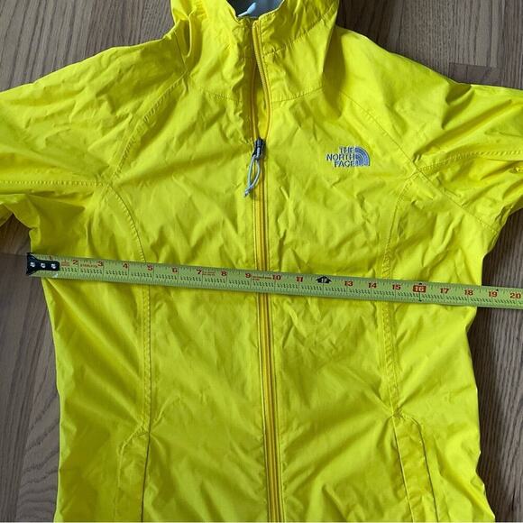The North Face Hyvent Raincoat Size XS - Picture 13 of 13